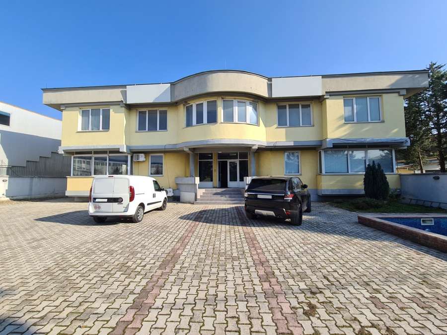 Магацин за изнајмување во Визбегово - 1