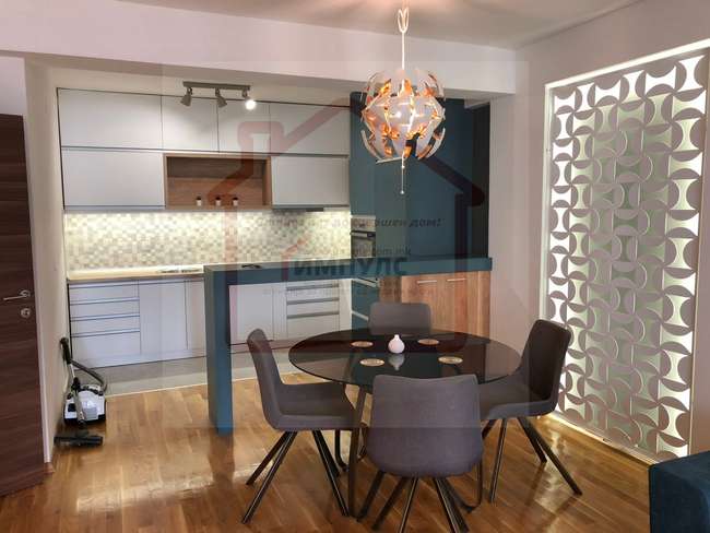 APARTAMENT TRE DHOMASH NË NJË LOKACION TË ATRAKTIV NË QENDËR - 3