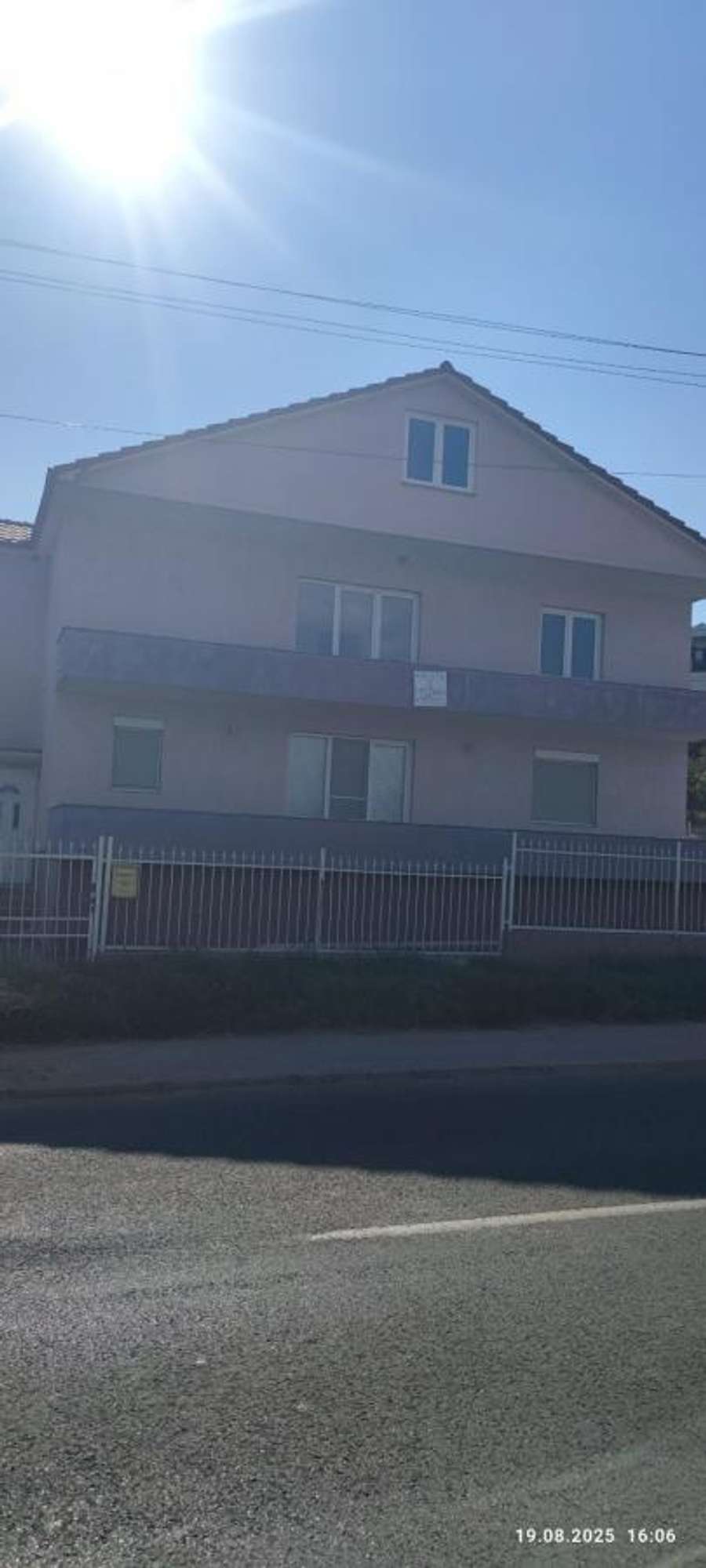 Shtëpi me 2 kate në Doyran - 1