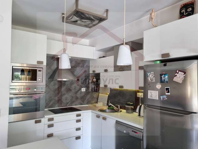 FOR SALE THREE-BEDROOM APARTMENT LOCATED IN TAFTALIDZE - 2