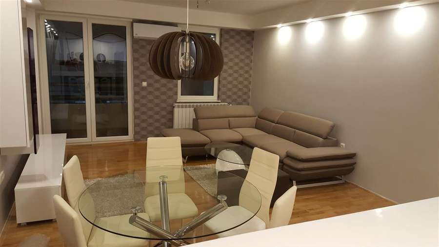 Three-bedroom apartment for rent in Karposh 2, near Mida - 1