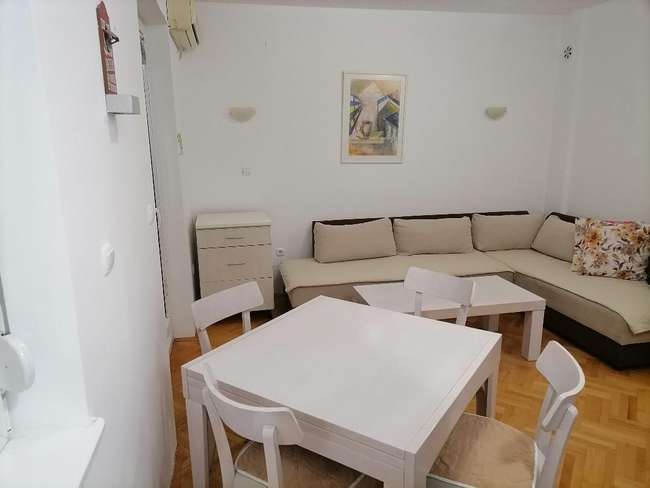 Apartment in Hrom - 2