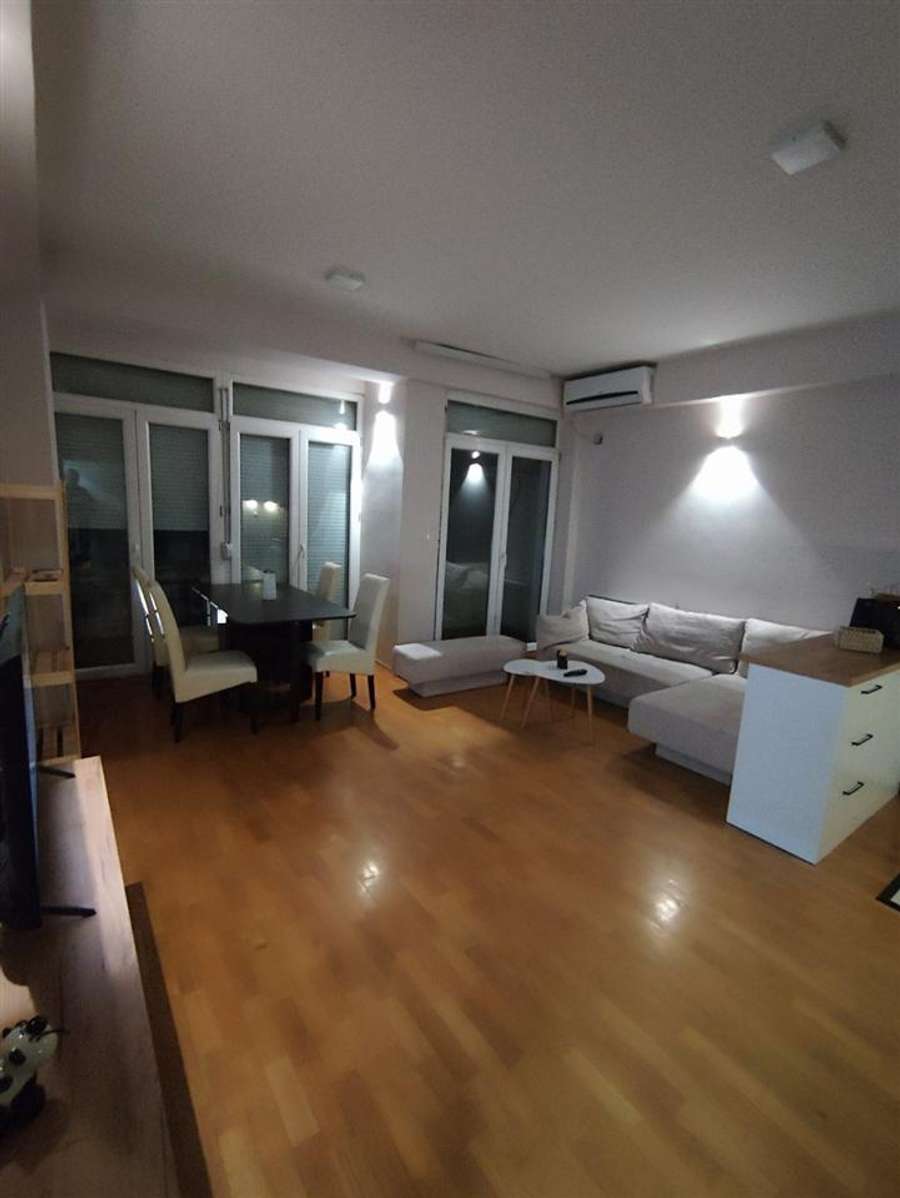 New three-bedroom apartment in the Center - 1