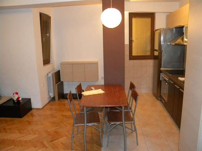Apartment in Center - near store Beti - 3