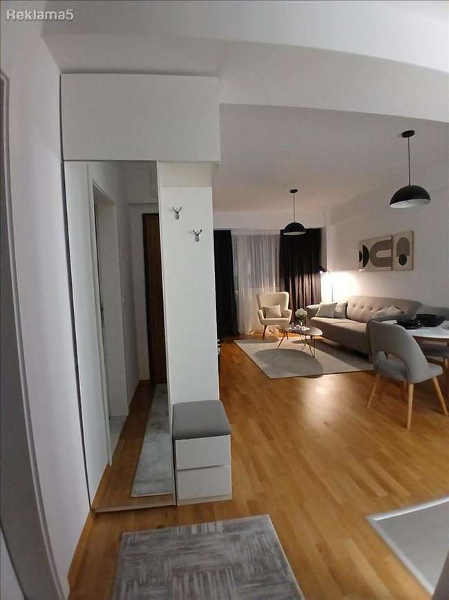 Apartament në Qendër - 2