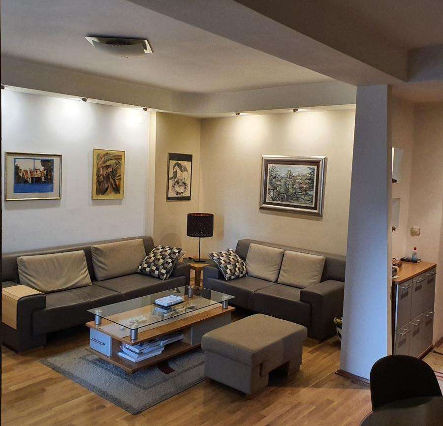 For sale three-bedroom apartment in Aerodrom, near Get cafe - 1