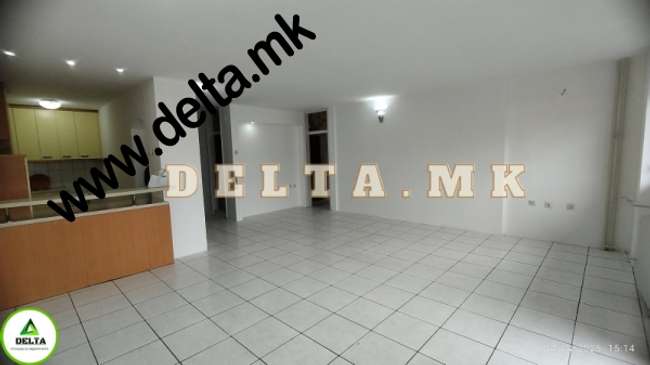 For rent empty three-bedroom apartment in the Center - 2