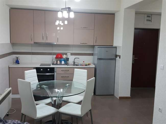 Apartament me qira pranë Mlecen, në ndërtesën e Tinex - 2