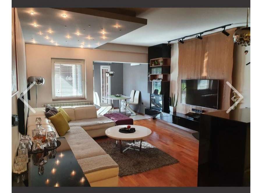 Apartament me Oborr në Taftalidze - 1