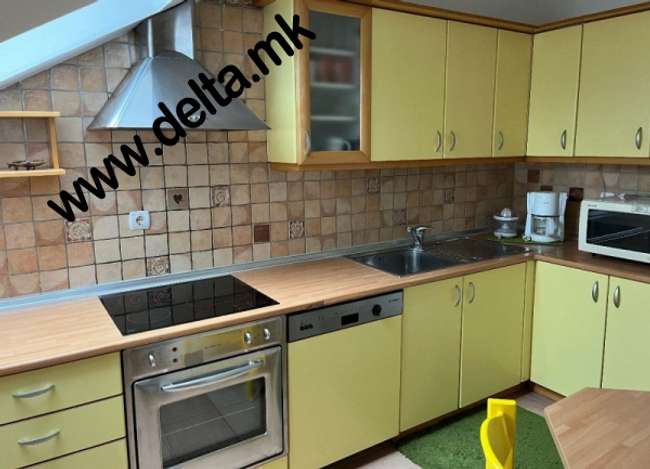 Apartament katër dhomash – kat i një shtëpie në Taftalidze - 2