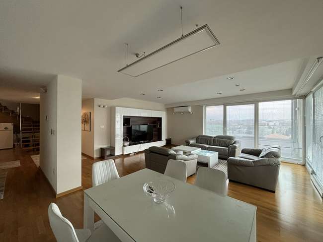 Penthouse Apartment in Karposh - 2