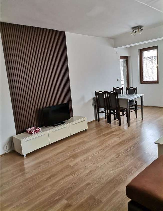 Apartament i ri, i mobiluar me tre dhoma gjumi në Qendër - 2