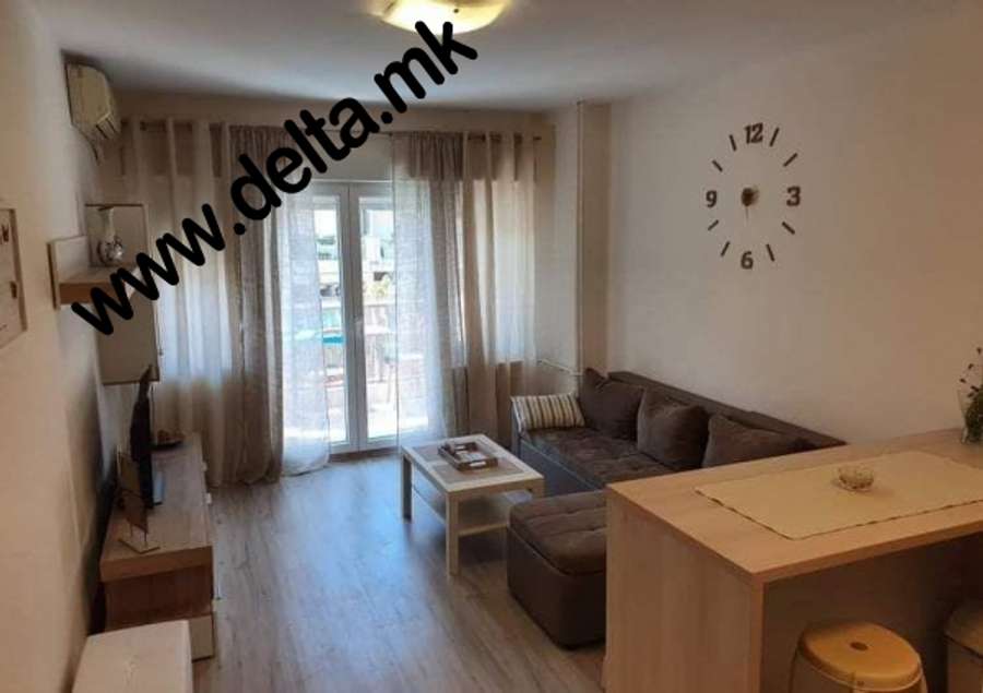 Apartament me tre dhoma gjumi për qira pranë Zebra - 1