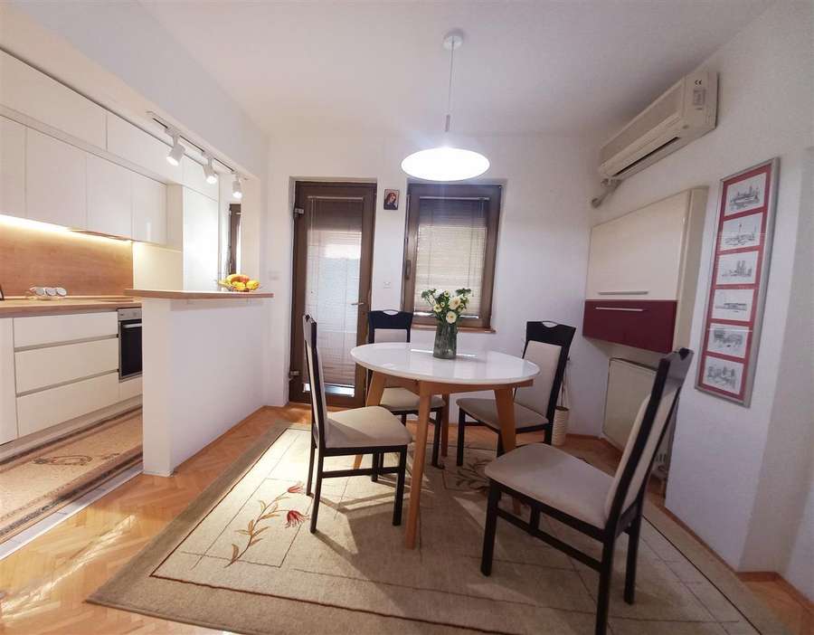 Apartment in Center, near the Romanian Embassy - 1