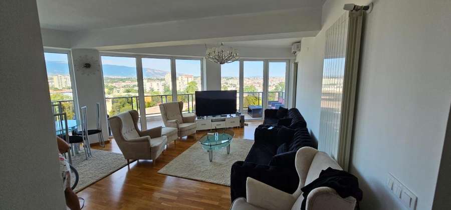 Apartment with a Beautiful View in Taftalidze - 1