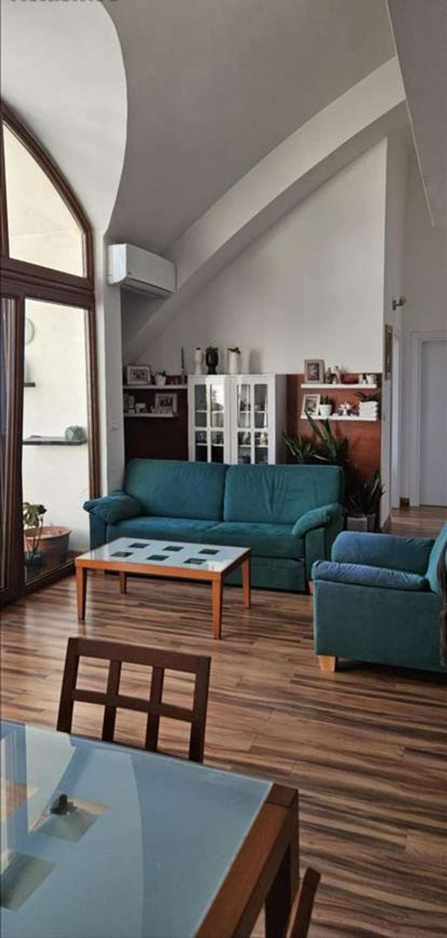 Beautiful bright apartment - 1