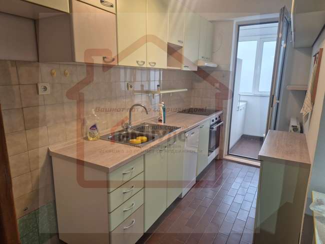 RENOVATED THREE-BEDROOM APARTMENT IN EXCELLENT LOCATION IN TAFTALIDZE - 2