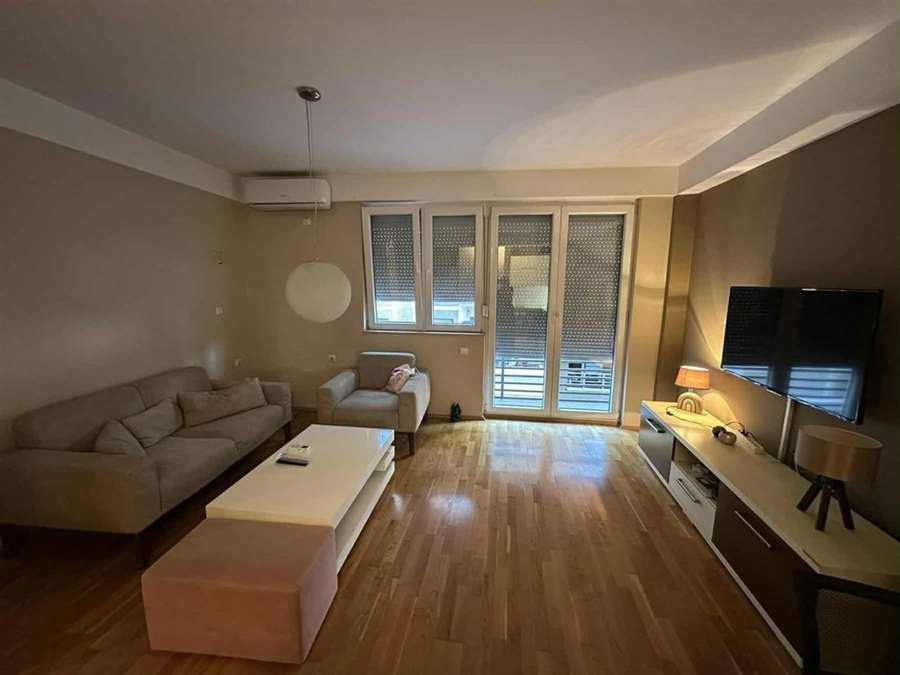 Apartament në Debar Maalo - 1