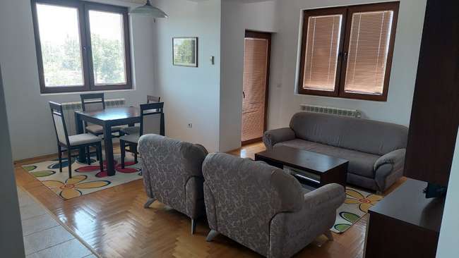 Apartament me tre dhoma në Karposh 2, pranë MIDA - 3