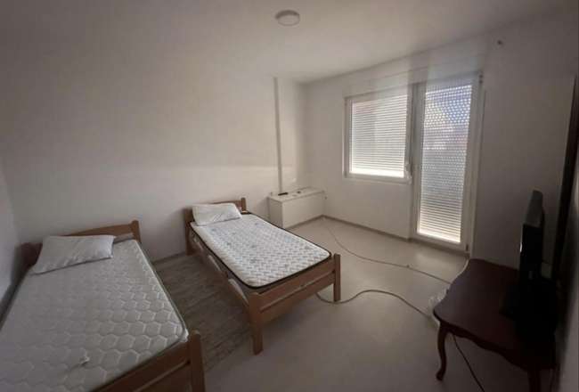 Apartament i rinovuar në qendër të Gjevgelisë - 3