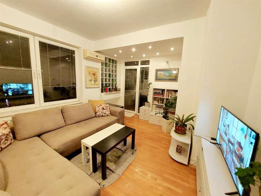 Apartment in Debar Maalo - 1