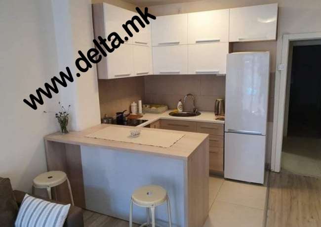 Apartament me tre dhoma gjumi për qira pranë Zebra - 2