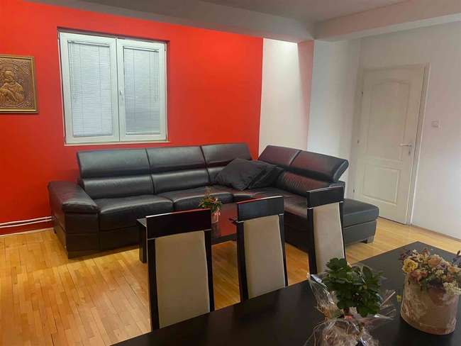 Apartament në Qendër - 2