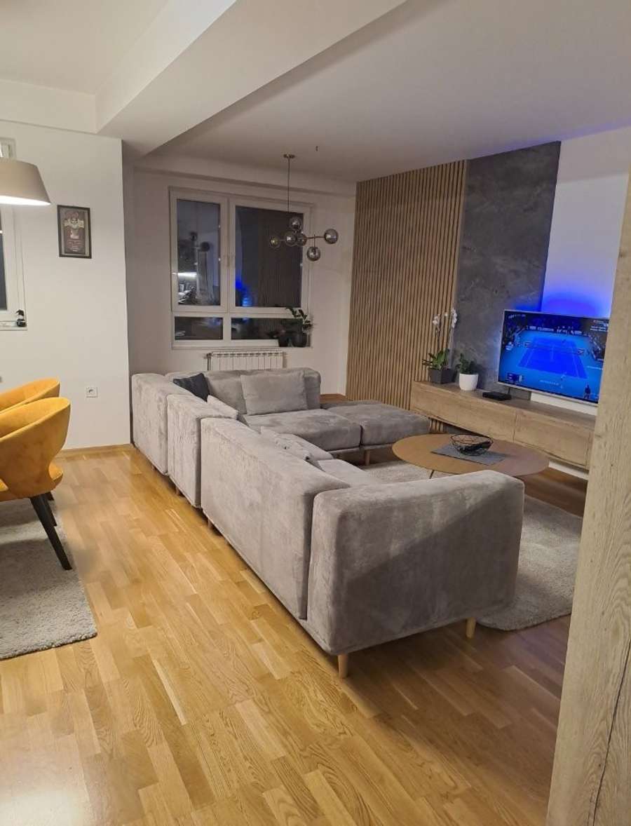 Apartament modern 104m2 në Mažari - 1