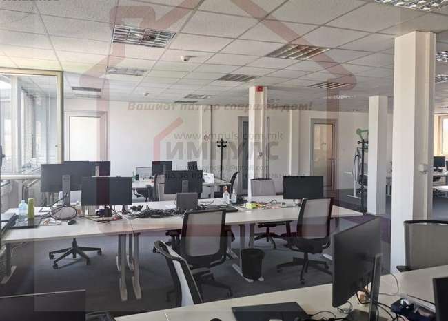 Hapësirë për Biznes Reprezentative në Qendër të Rreptë - 3