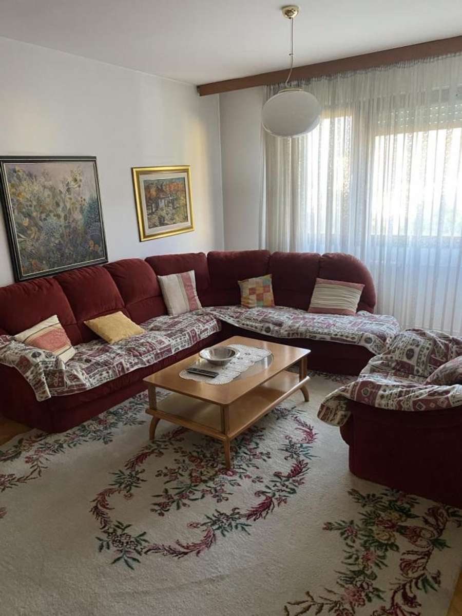 3-Bedroom Apartment in the Heart of Kapistec - 1