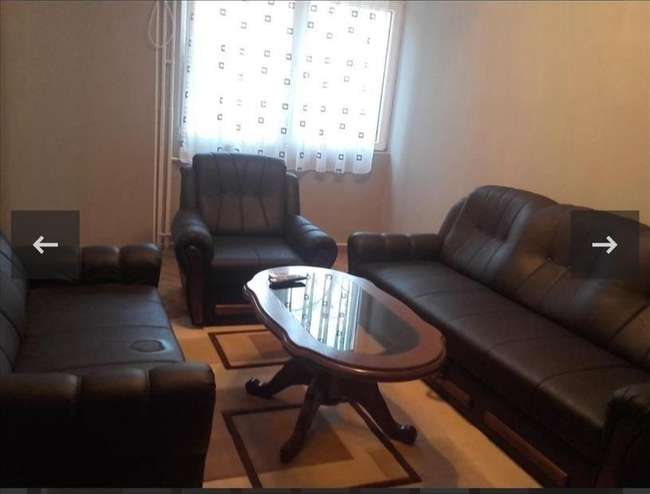Apartament me tre dhoma pas Capitol Mall - 2