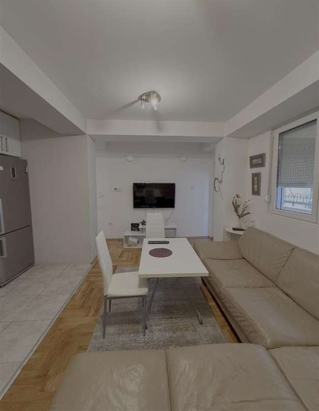 Apartament i ri me tre dhoma gjumi në Qendër - 2