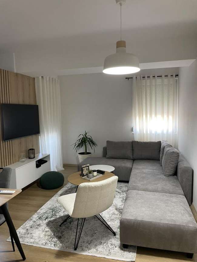 Beautiful Modern Apartment in Chair - 3