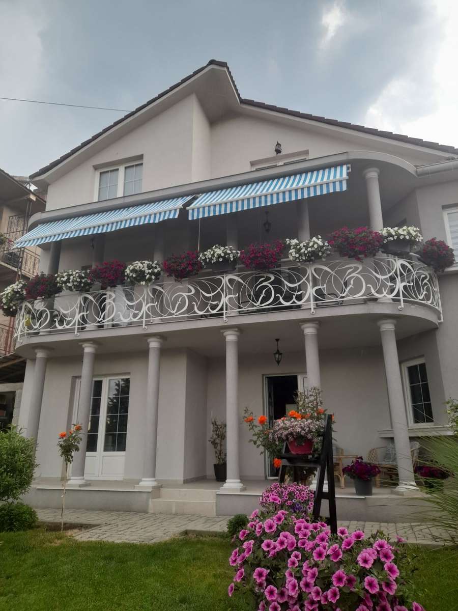 Shtëpi e Gjerë në Delçevë - 1