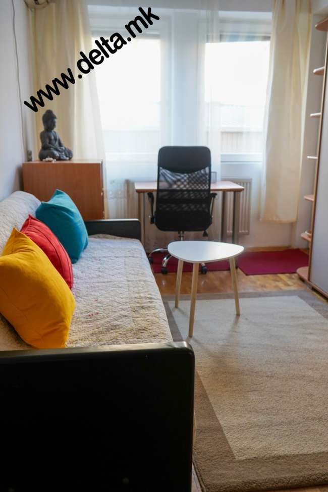 Apartament me dy dhoma gjumi për qira në Qendër - 2