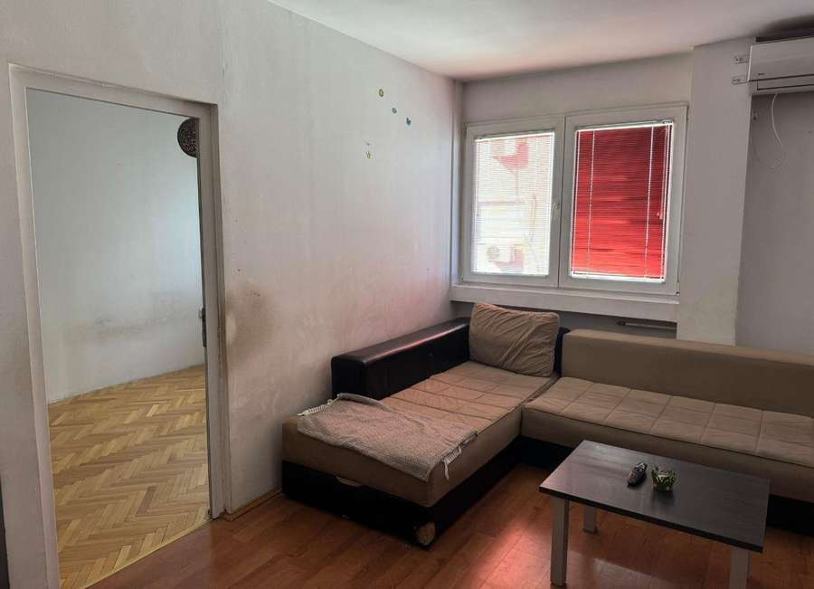 Apartament në Aerodrom - 1