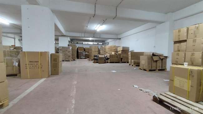 Magazin/Sallë për Shitje në Maџari image