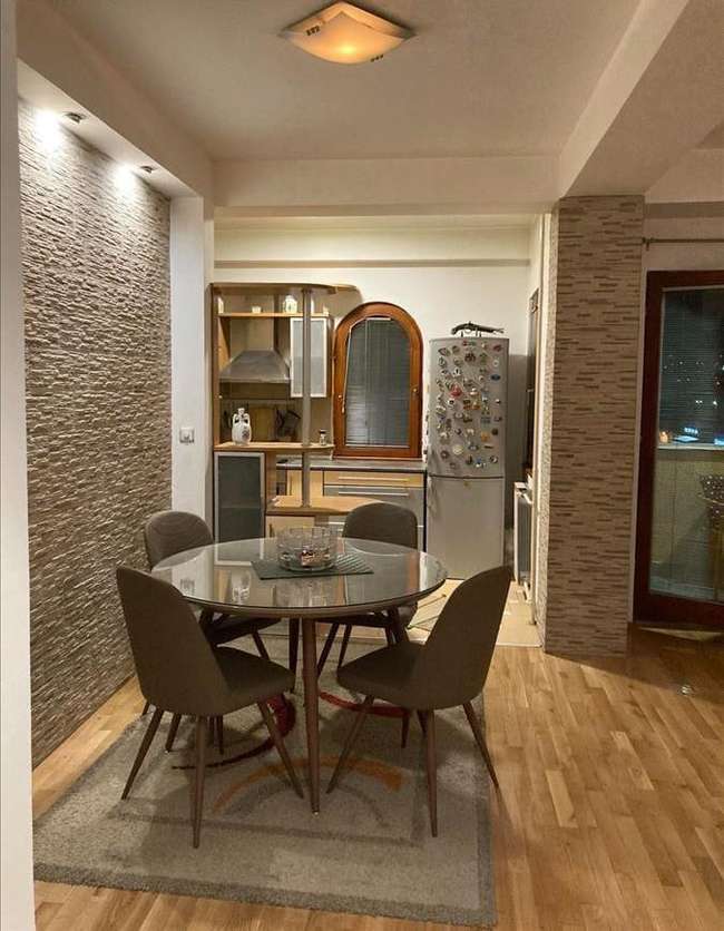 For sale three-bedroom apartment in Aerodrom, near Get cafe - 3