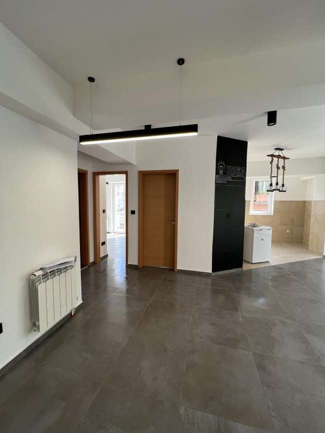 Apartament në Debar Maalo - 2