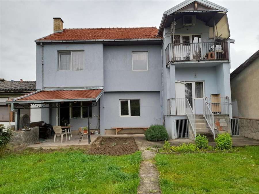 Shtëpi në Butel - 1