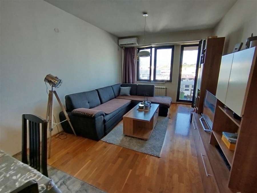 Apartment in D.Maalo - near Soborna - 1