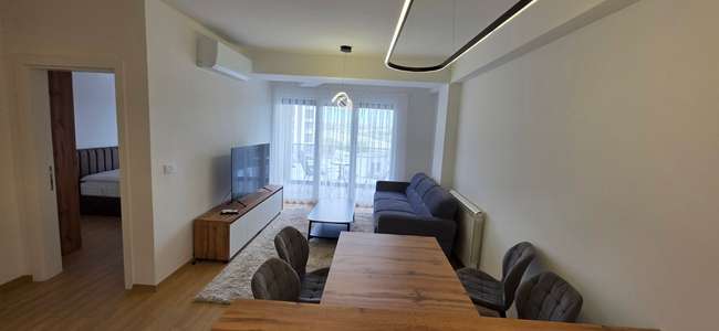 APARTAMENT I REHATSHËM ME DY DHOMA ME LOKACION NË KARPOSH - 2