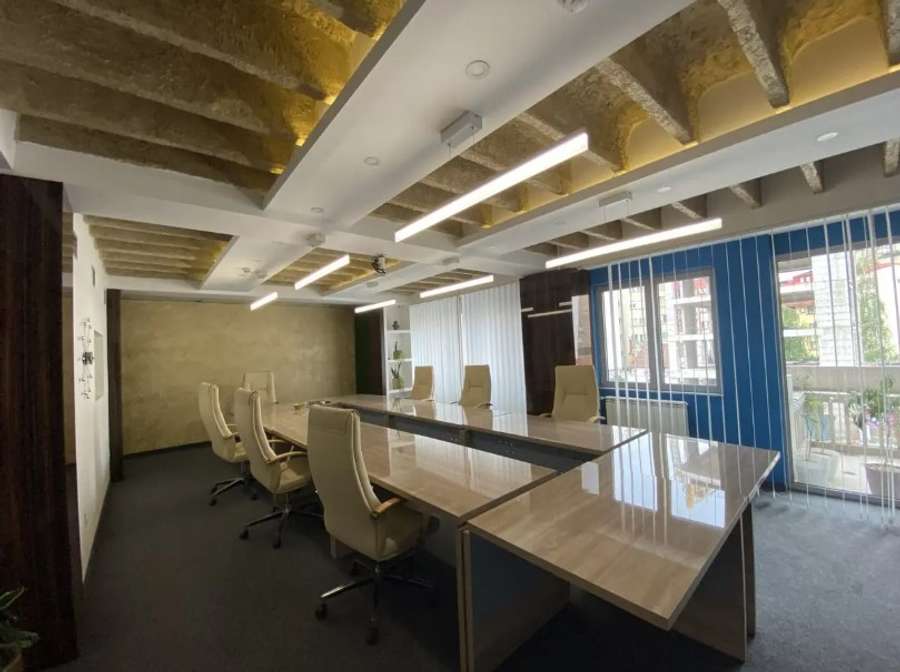 Commercial space for sale in Centar, near Soboren Hram - slika 2