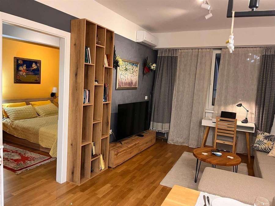 Се издава нов наместен 2-собен стан во East Gate Living - 1