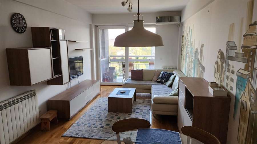 Apartament me tre dhoma me qira në Karposh 3, Leptokarija - 1